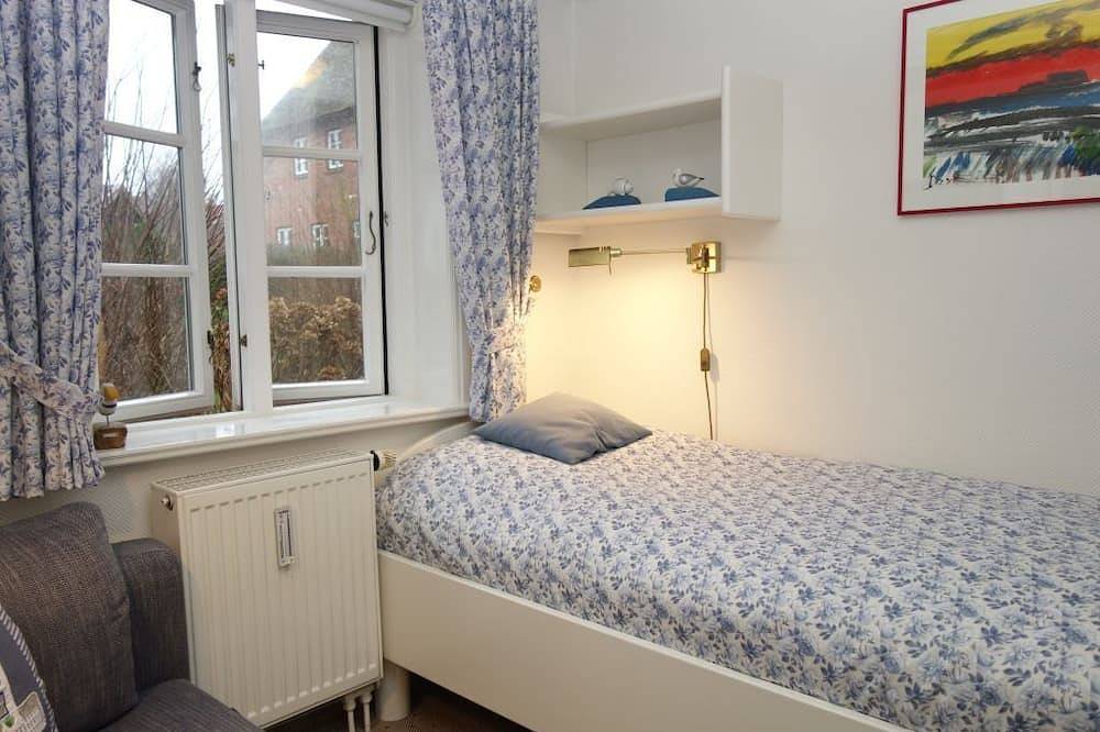 Ganze Wohnung, Die Sonnenblume - herrlich gemütlich, im friesischen Stil eingerichtet, in \"Frie in Oevenum, Föhr