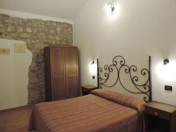 Casa de familia para 3 personas, con piscina y vistas además de jardín y piscina para niños, Se admiten mascotas - 1