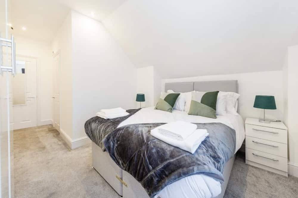 Apartamento entero, Your Gateway to Comfort: Relocators & Contractors' Haven Near the Airport in Stockport, Gran Mánchester
