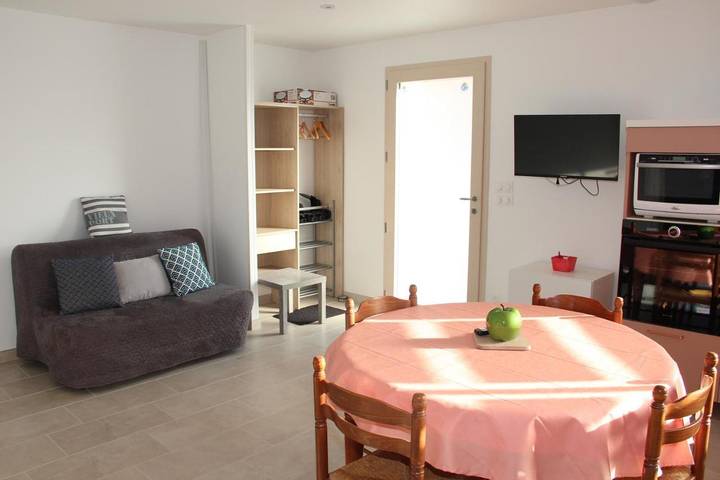 Gîte pour 6 personnes, avec jardin et vue à Ancelle - 2