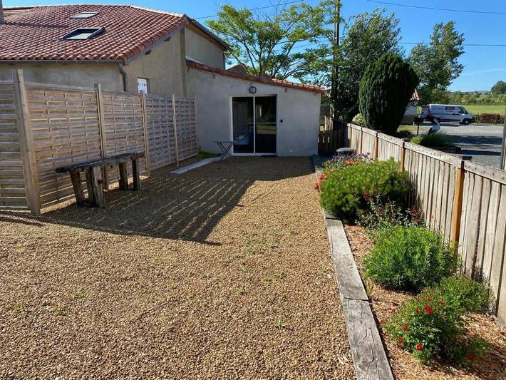 Location de vacances pour 4 personnes, avec vue et jardin à Mouchamps - 3