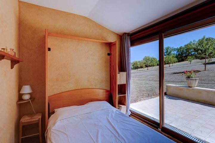 Ferienhaus für 4 Personen, große Terrasse und Garten in Gourdon, Quercy