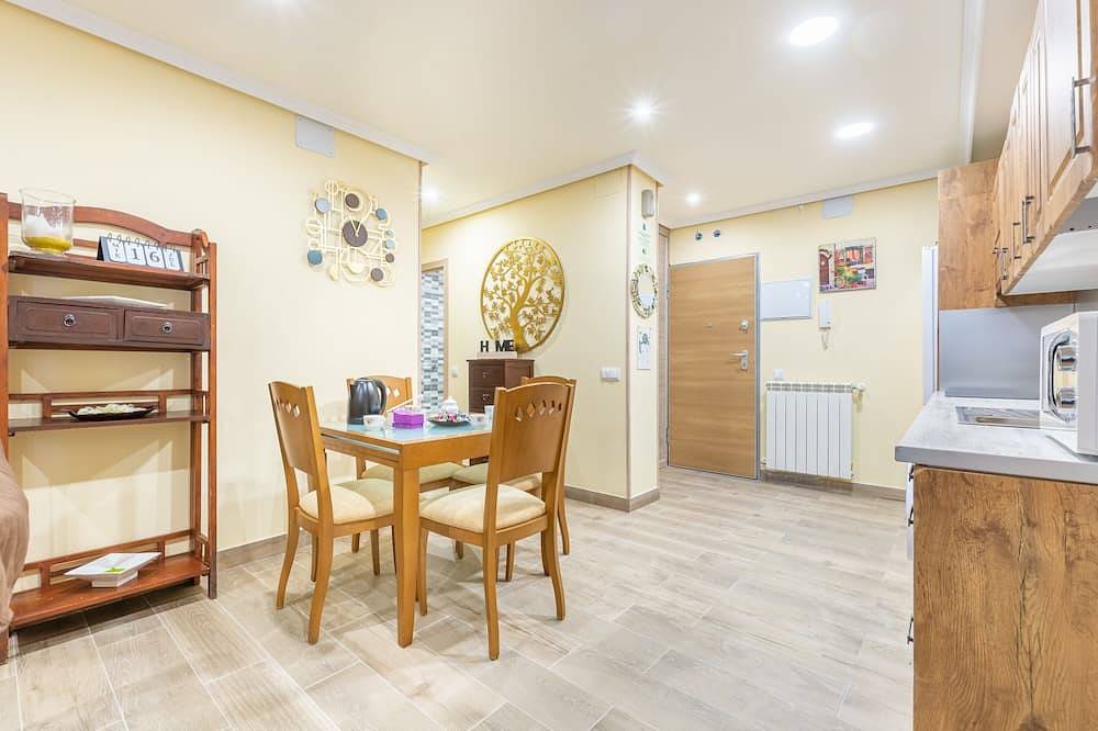 Entire apartment, Apartamento Deluxe 2 Habitaciones Siete Picos in Cercedilla, Puerto de Navacerrada