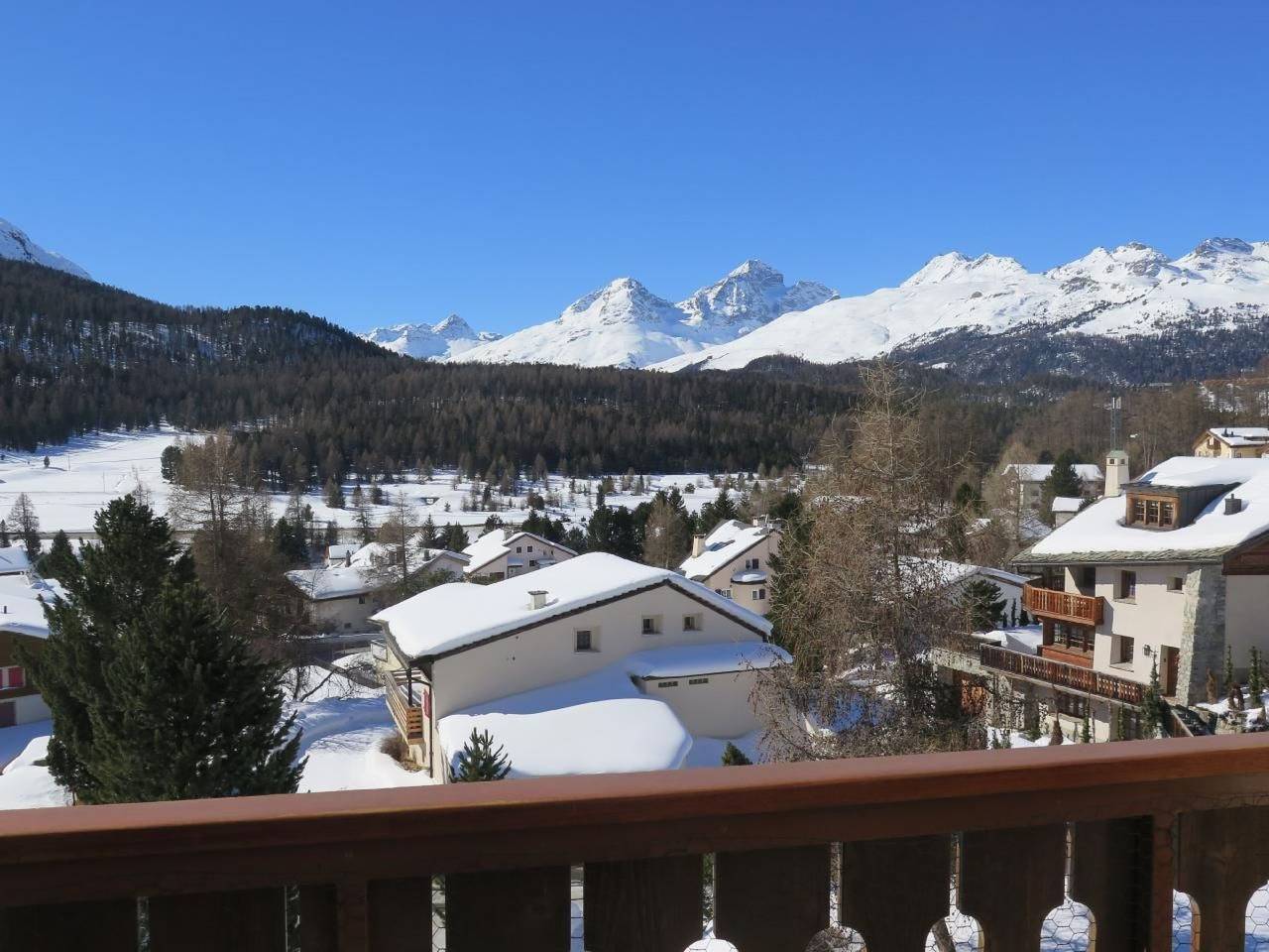 Ganze Wohnung, Chesa Azalee 10 in Pontresina, Sankt Moritz