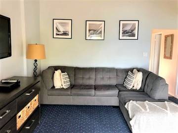 Cottage for 2 Guests in Leamington, Essex Ontario, Picture 1