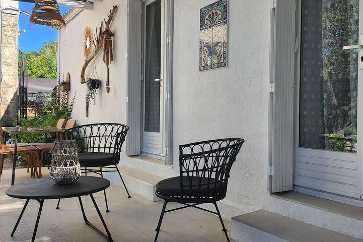 Maisonnette with swimming pool, and dogs subject to acceptance (t10€/jr) in Béziers, Mittelmeerküste (Frankreich)