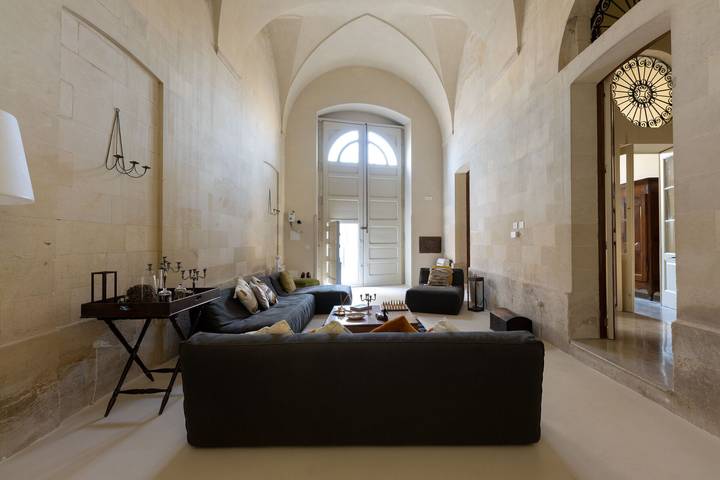 Appartamento per 9 persone, con balcone e piscina nonché giardino in Cannole