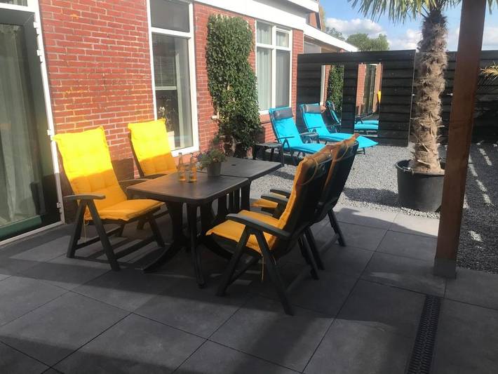 Ferienwohnung für 4 Personen, mit Terrasse und Garten sowie Ausblick
