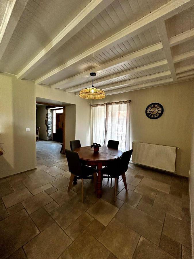 Three-Bedroom Holiday Home in Suhescun, Région de Bayonne