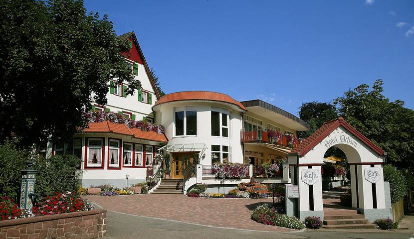 Hotel für 2 Personen, mit Balkon/Terrasse und Terrasse sowie Garten und Sauna im Nordschwarzwald