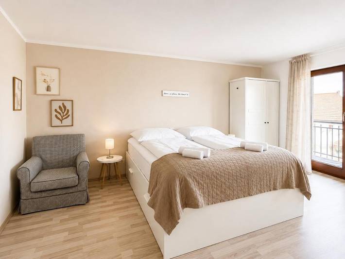 Ferienwohnung für 6 Personen, mit Balkon und Ausblick in Achern
