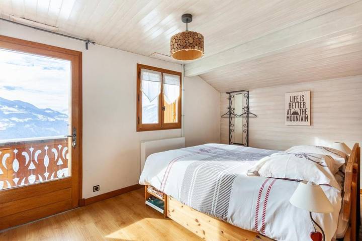 Chambre d’hôte pour 2 personnes, avec sauna ainsi que jardin et vue dans La Plagne-Tarentaise - 3
