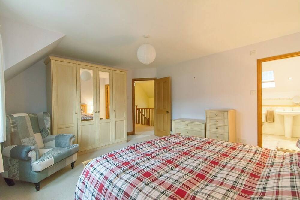 Self Catering House sleeps 11 in Glencoe, Highlands