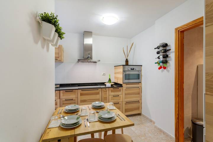 Apartamento entero, Apartamento de vacaciones 'Attaday Home' con Wi-Fi in Ingenio, Gran Canaria Este
