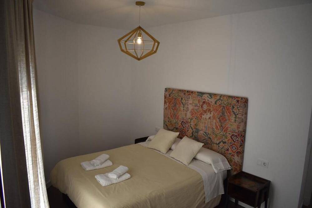 Entire apartment, Mills 2 bedrooms in Constantina, Sierra Morena