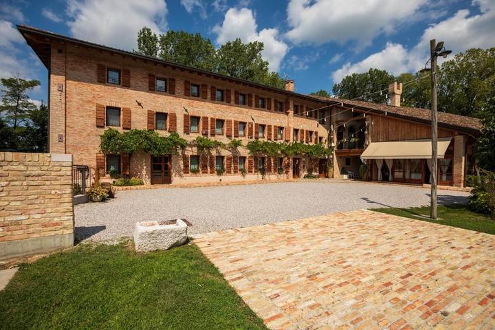 Hôtel pour 2 personnes, avec vue et jardin à Azzano Decimo - 2