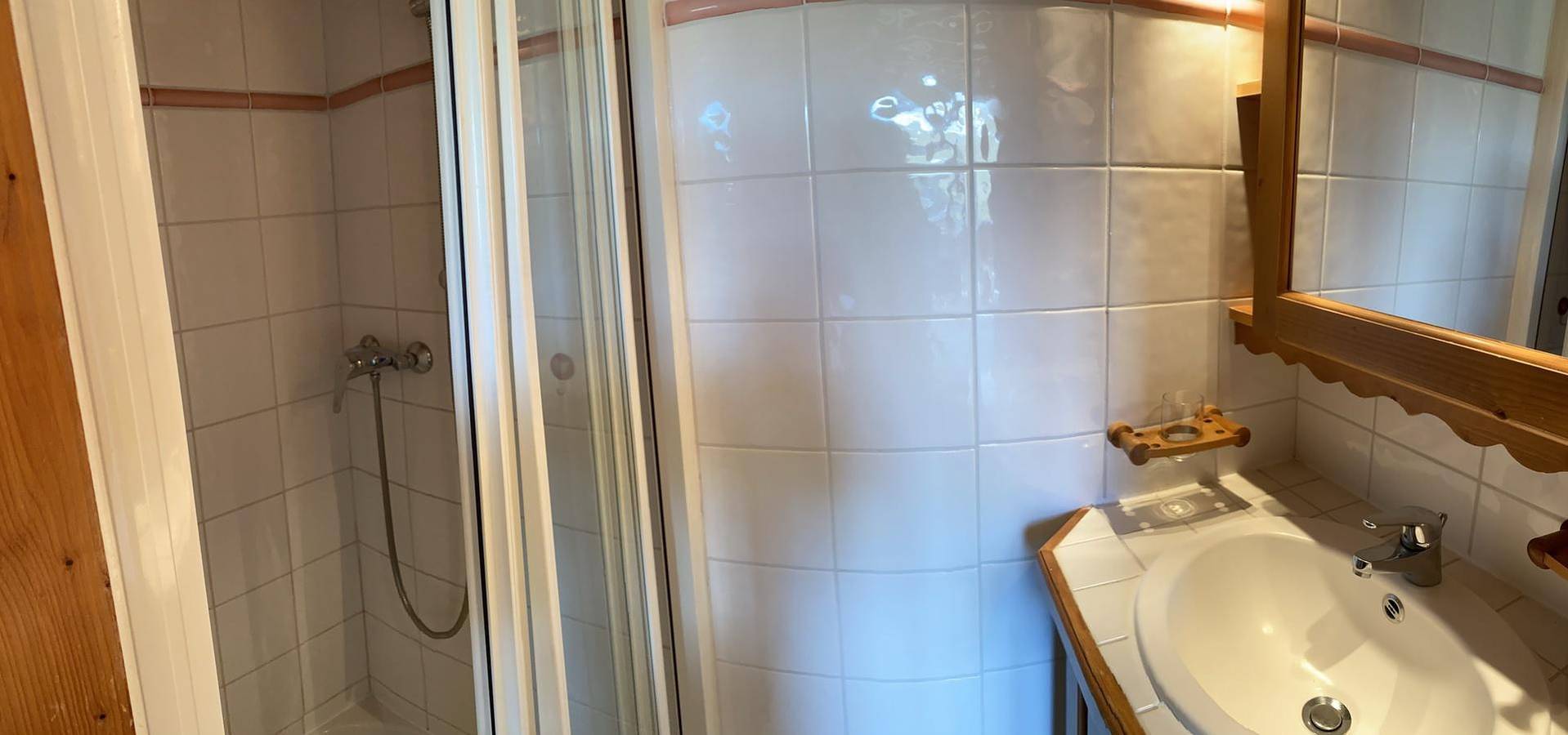 Appartement entier, Résidence le Village des Lapons G - Appartement 4 pièces 6 personnes (G18) in Villard-sur-Doron, Région d'Albertville