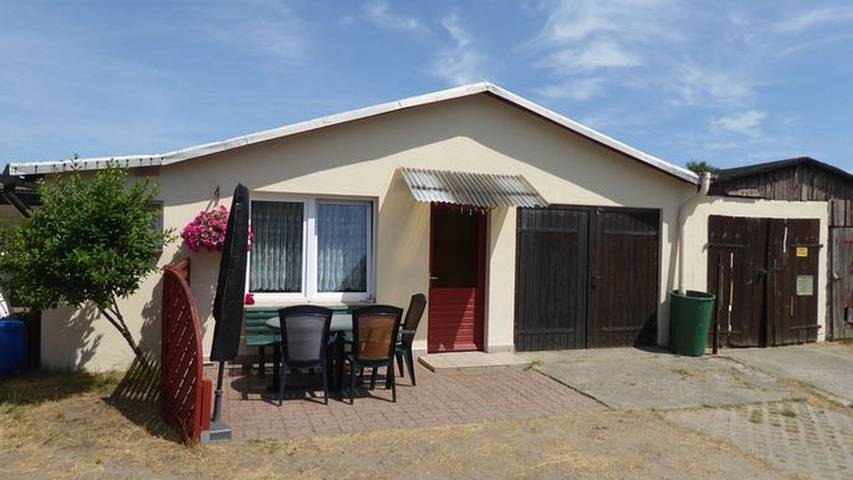 Ferienhaus für 3 Personen, mit Terrasse in Zempin