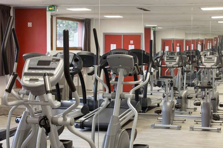 Hôtel pour 2 personnes, avec vue et jardin à Genas - 4