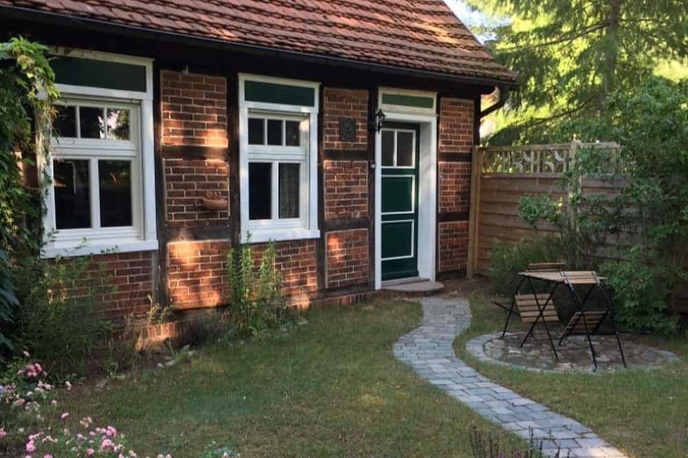 Ganze Wohnung, Ferienwohnung mit 53 qm, 1 Schlafzimmer, 1 Wohn-/Essbereich, max. für 2 Personen in Rudower See, Lenzen (Elbe)