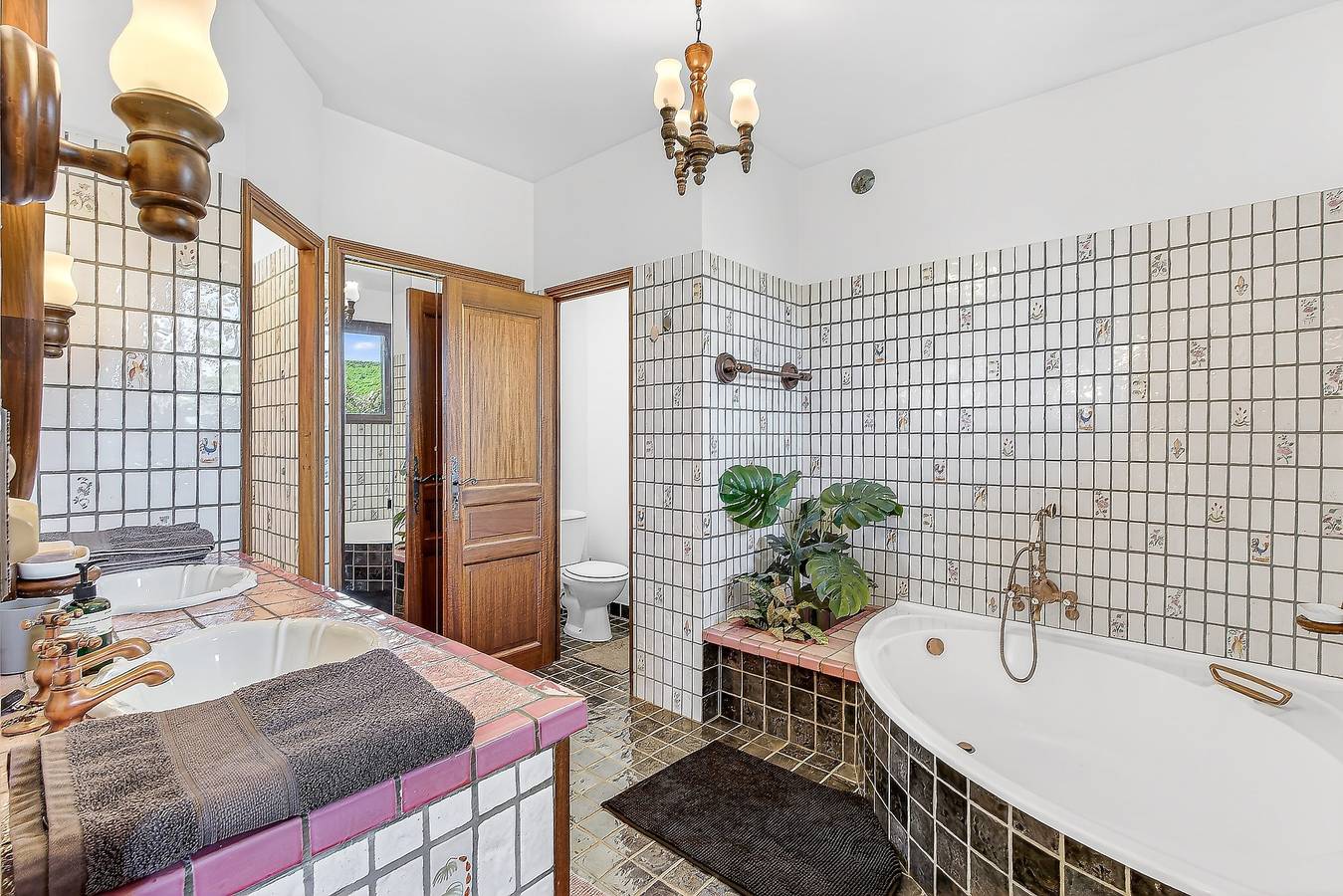 Suite de 40 m² con vistas a la montaña y piscina privada - Chambre d’hôtes in GAP, Gap region