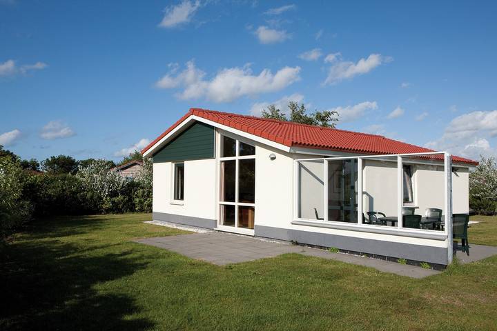 Bungalow voor 6 personen, met tuin en terras in 