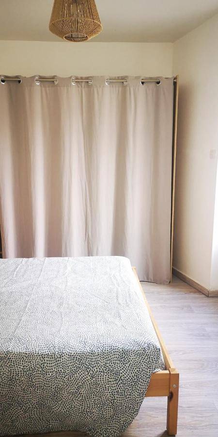 Appartement entier, One-Bedroom Apartment in Saint-Chéron, Essonne