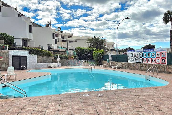 Ferienhaus für 4 Personen, mit Garten und Pool in Puerto Rico (Gran Canaria)