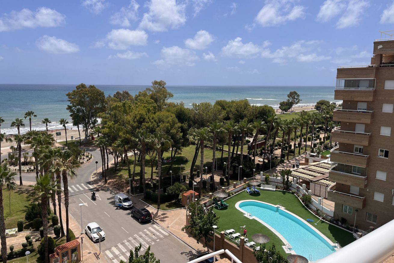 Apartamento entero, Acv - Costa Marina I- 1º linea planta 6 frontal in Marina d'Or, Oropesa del Mar
