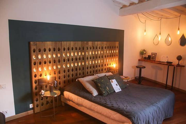 5 Bedroom Bed & breakfast in Mus in Mus (desambiguación), Costa mediterránea (Francia)