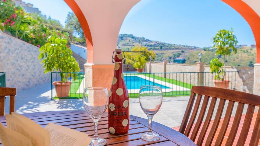 Ferienhaus für 5 Personen, mit Balkon/Terrasse und Pool in Cómpeta - 3