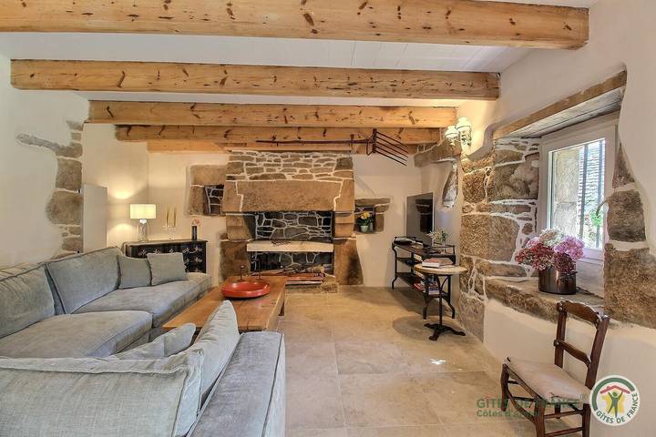 Gîte pour 14 personnes, avec jardin, animaux acceptés dans Golf de Saint-Samson - 4