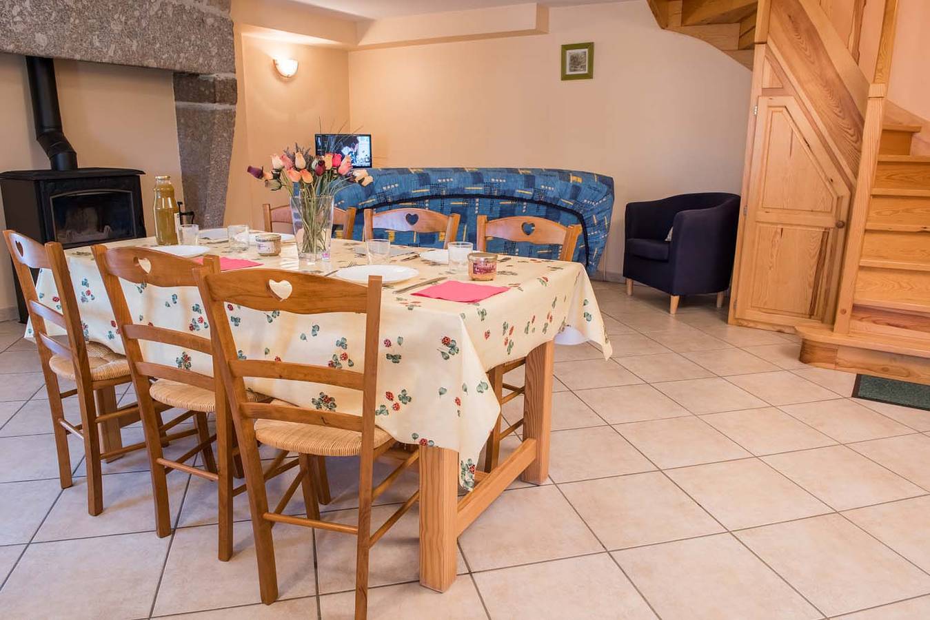 Casa de huéspedes para 6 personas con terraza in Peyre-en-Aubrac, Región de Mende