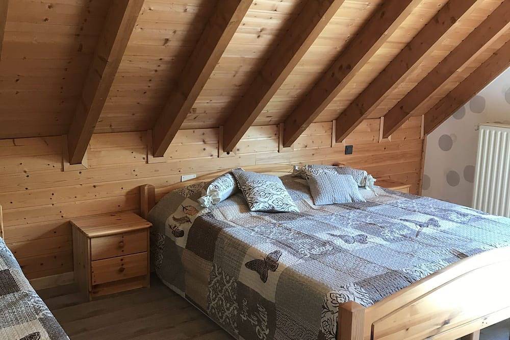 Molto bella e spaziosa casa in legno nel cuore dell'Eifel in Stadtkyll, Naturpark Hohes Venn-Eifel