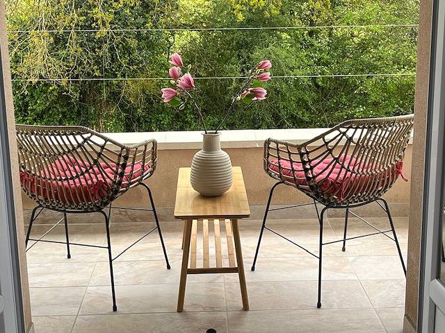 Location de vacances pour 8 personnes, avec jardin à Vasles - 4