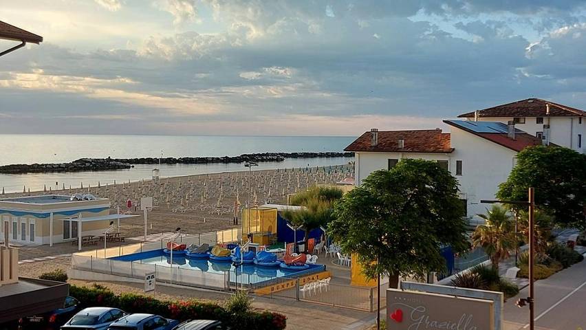 Ferienwohnung für 5 Personen, mit Ausblick und Terrasse in Torre Pedrera