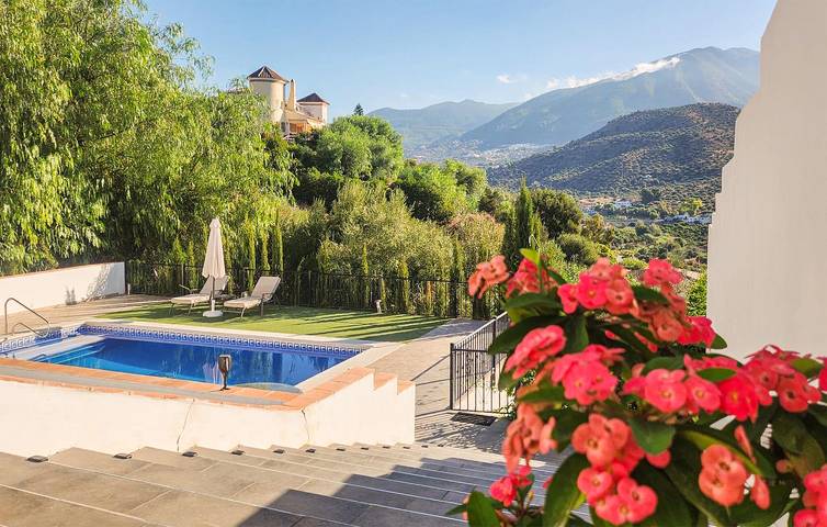 Casa rural para 7 personas, con Terraza y Piscina en Viñuela - 4