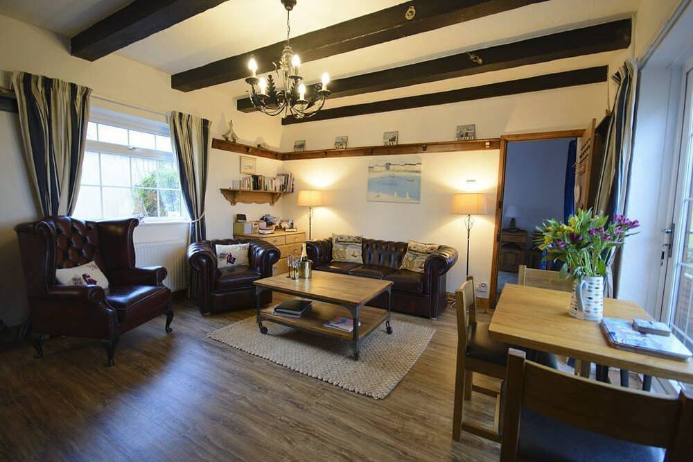 The Bothy - sleeps 4 guests  in 2 bedrooms in Northumberland
