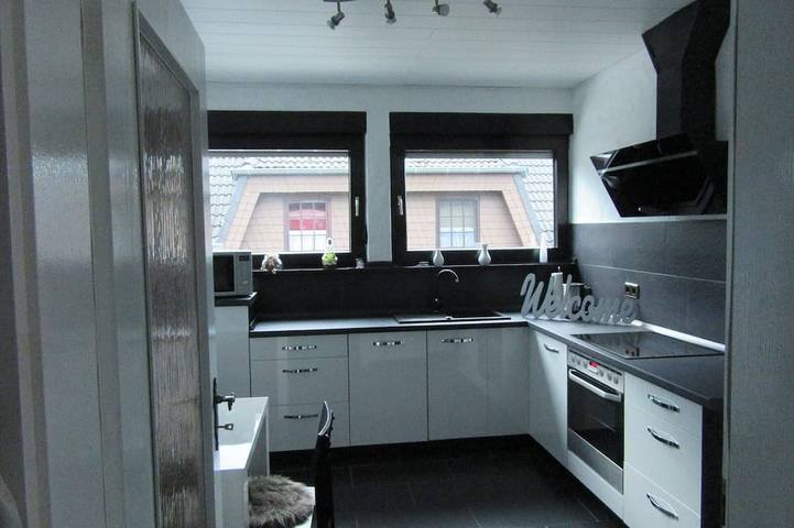 Ferienwohnung für 4 Personen, mit Balkon und Garten - 1