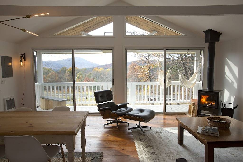 Chalet for 2 Guests in Catskill Mountains, Ulster County