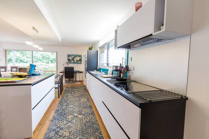 Gîte pour 4 personnes, avec jardin et jacuzzi ainsi que sauna et terrasse à Biscarrosse - 3