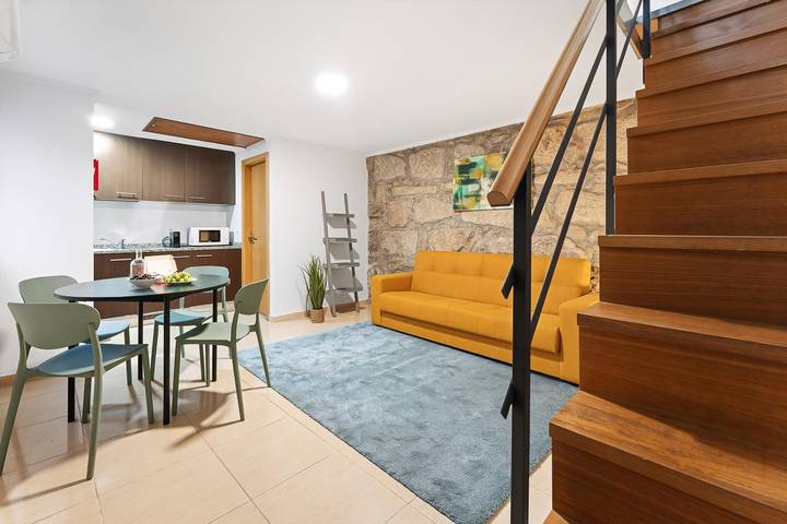 Estudio entero, Guestready - Courtyar 9/99 - Apt 08 in Oporto, Distrito de Porto