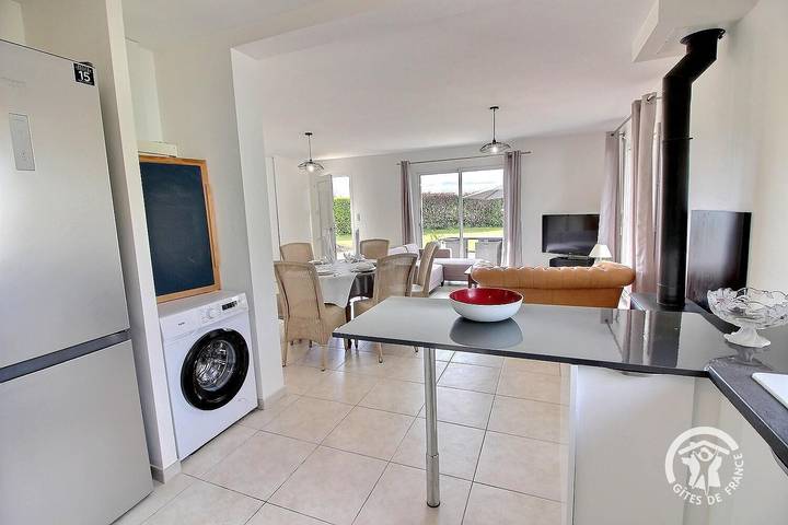 Gîte pour 6 personnes, avec jardin et terrasse à Lannion - 4