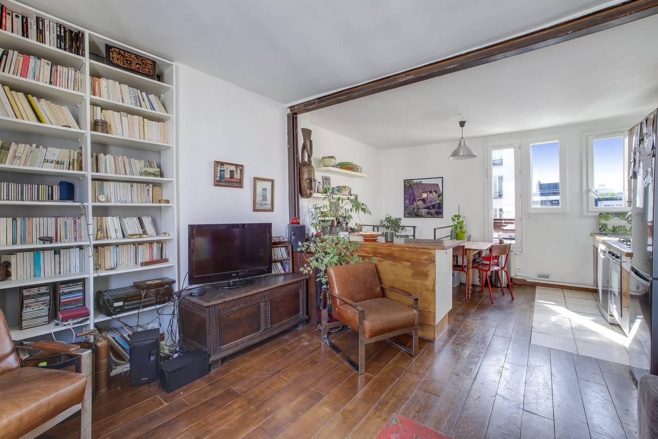 Superbe duplex avec jardin partagé, à Paris Ménilmontant in Paris, Île de France