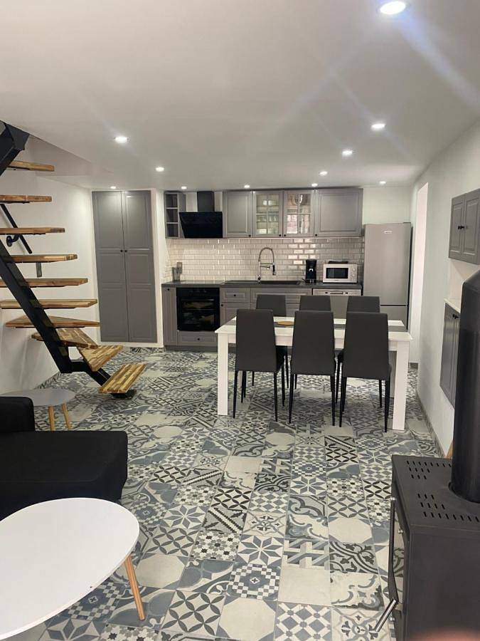 Three-Bedroom House in Beaux, Haute-Loire