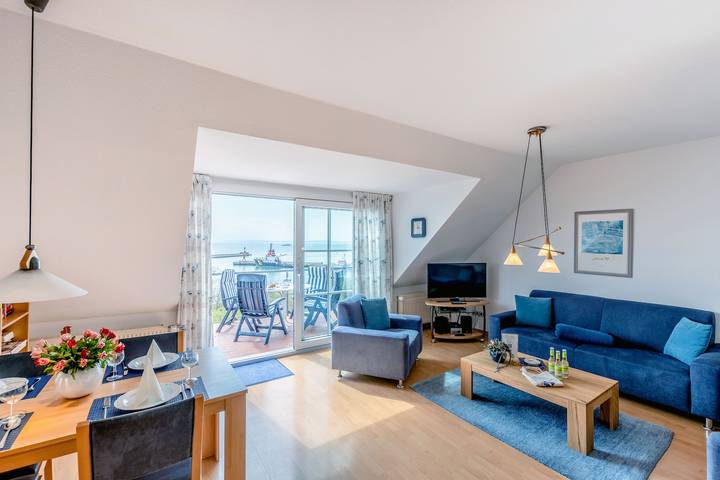 Ferienwohnung für 5 Personen, mit Balkon und Sauna in Sassnitz