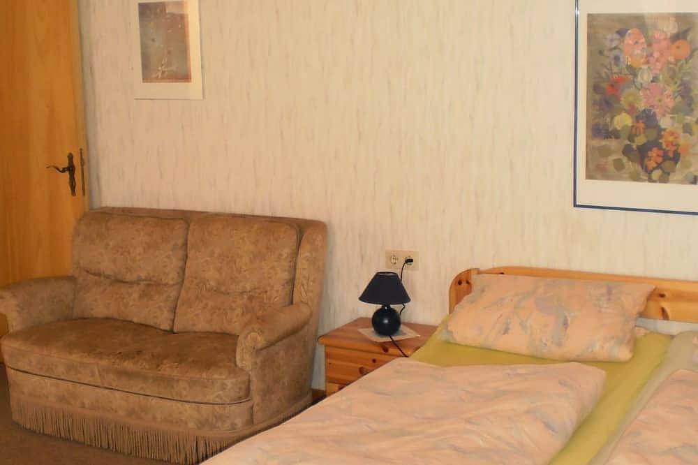 Ganze Wohnung, In Gästehaus mit Fahrradverleih in Goosefeld, Rendsburg-Eckernförde