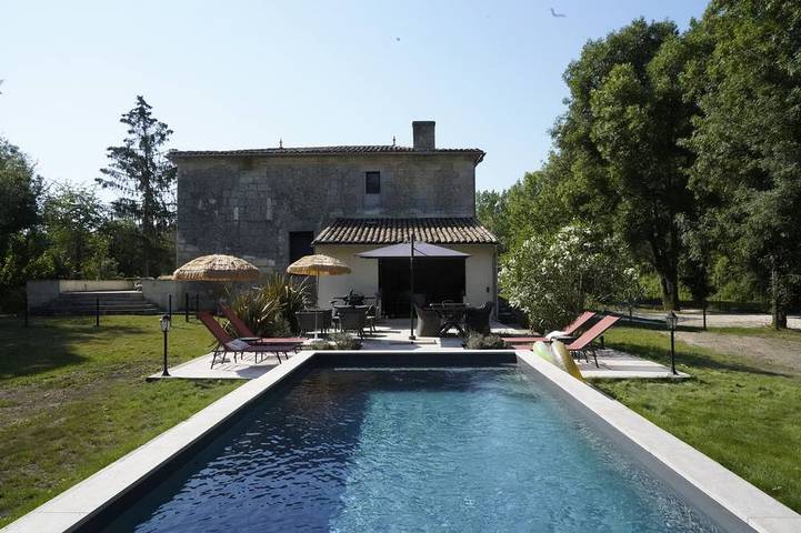 Maison de vacances pour 6 personnes, avec Jardin à Fronsac