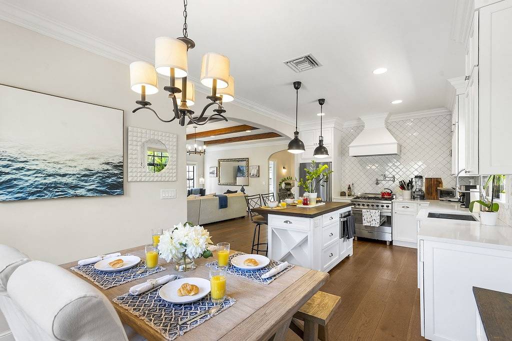 Luxury Spanish Colonial 3Br Home -Mins to Downtown and Marina in West Palm Beach, Palm Beach County