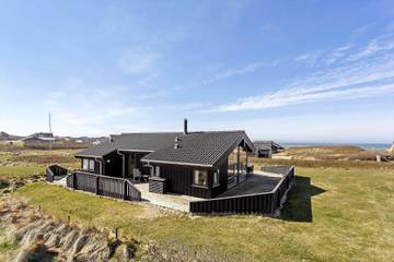 Ferienhaus für 6 Personen, mit Sauna und Whirlpool sowie Terrasse in Løkken